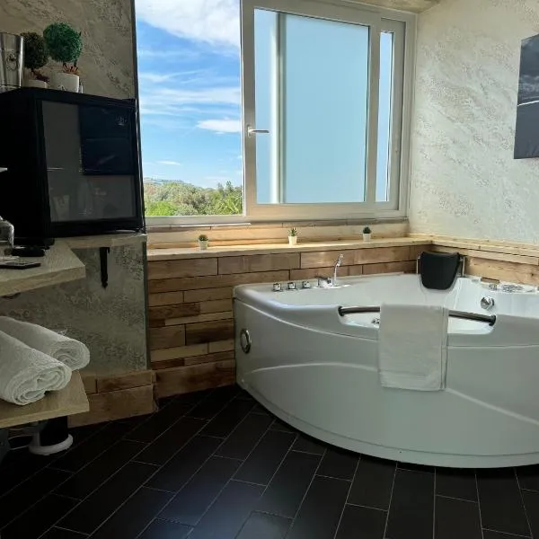 B&B Palazzo del Toro, hotel v destinácii Montesilvano