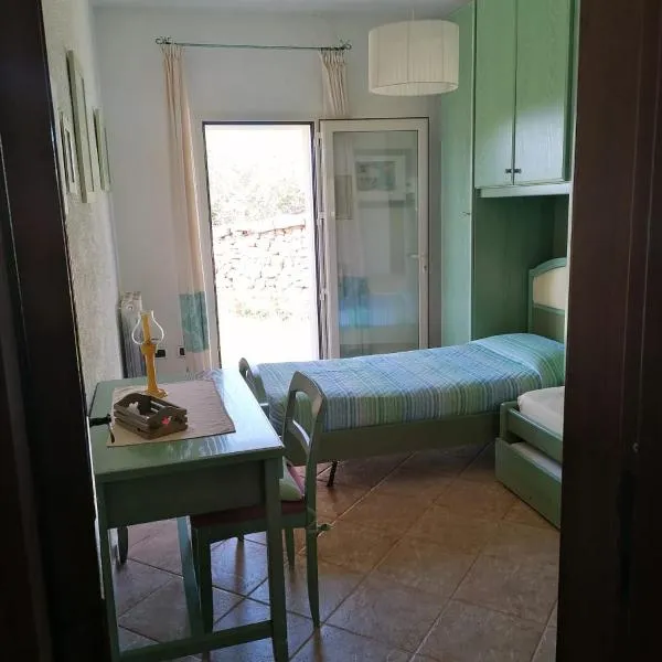 Casa Orecchioni, hotel v destinaci Arzachena