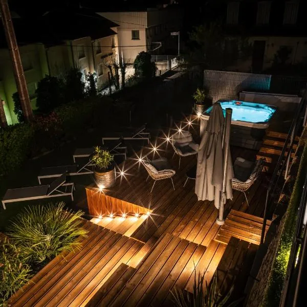 Gîte les grandes lauzes, hotel v destinácii Espalion