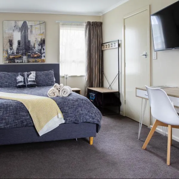 Chic Private Studio 5 mins from Airport and shops, hotel in Christchurch