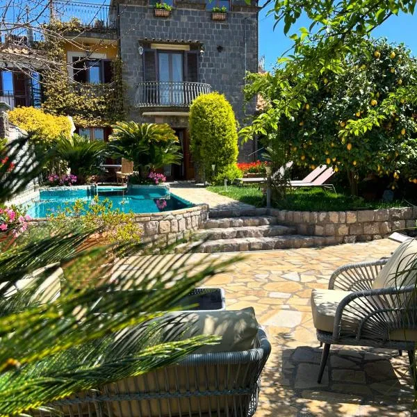 Maison Villa Angela、サンタガータ・スイ・ドゥエ・ゴルフィのホテル
