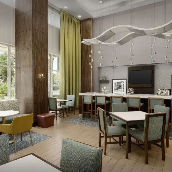 Hampton Inn & Suites Orlando North Altamonte Springs, hotel di Orlando