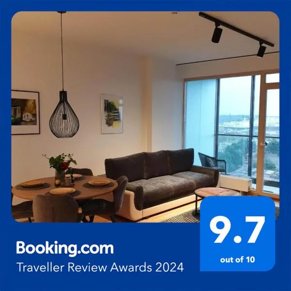 STUNNING VIEW APARTMENT NEAR FERRY TO SMILTYNĖ, hotel in Klaipėda