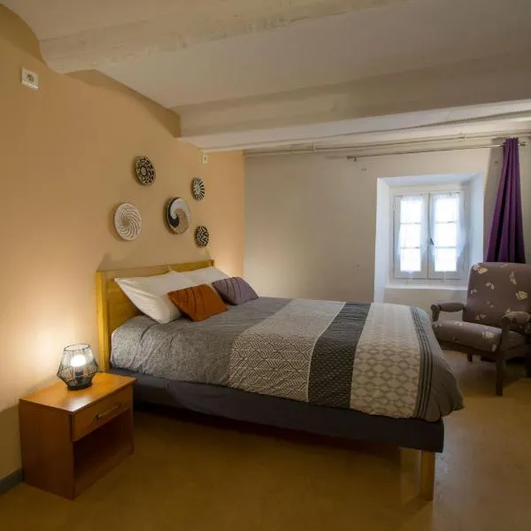 Gîte de l'ASPA, hotel v destinaci Saint-Christol