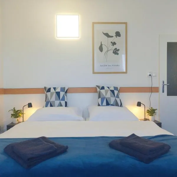 Morava 408 manželská postel Uherské Hradiště Šafaříkova 855, hotel v destinaci Uherské Hradiště