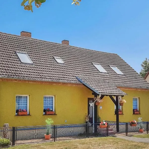 Nice Home In Neu Zauche Ot Caminche, hotel v destinaci Caminchen
