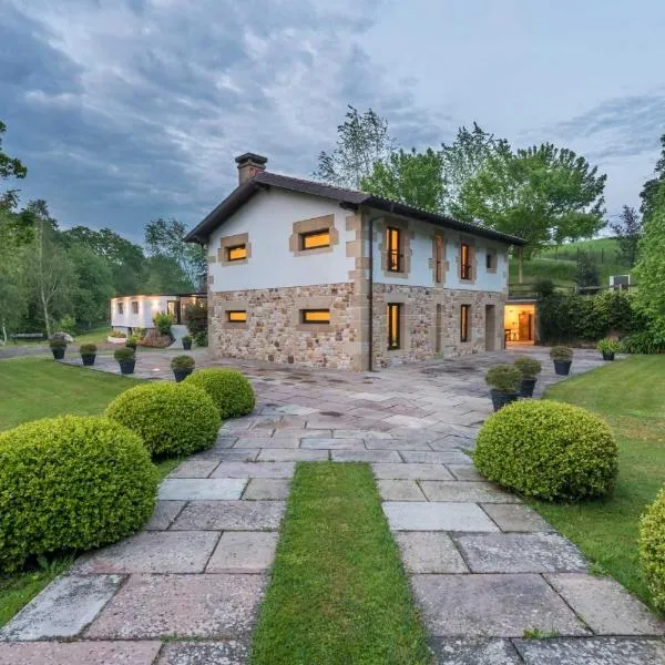 El Pozon De Los Abuelos、Tezanosのホテル