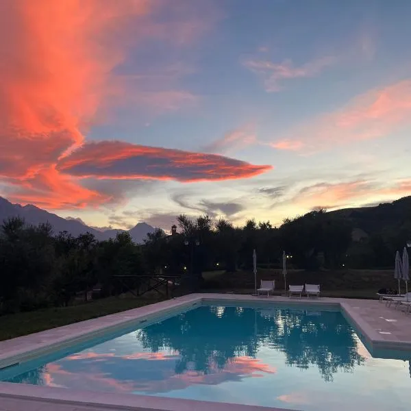 agriturismo borgo del ginepro, hotel em Castiglione Messer Raimondo