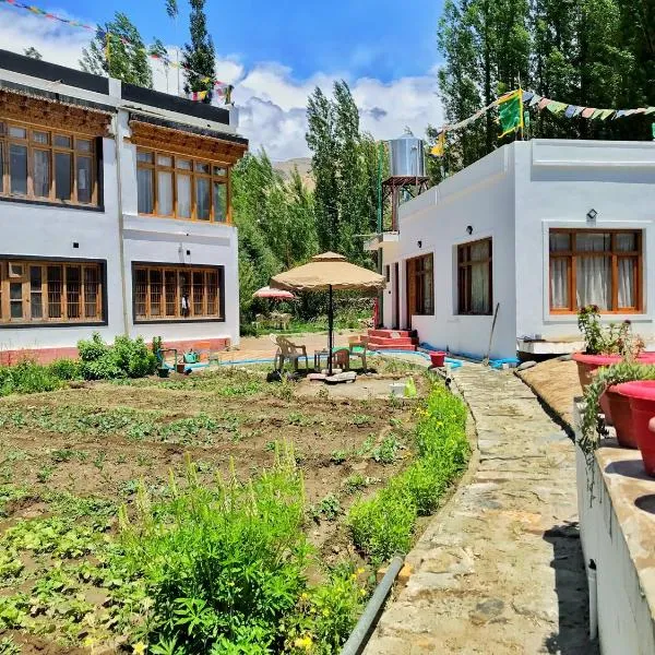 Sponbo Guest House, Leh, hotell sihtkohas Leh