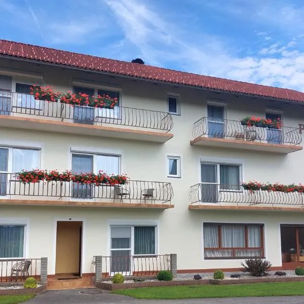 Pension Hribernig, hotel v destinaci Sankt Primus am Turnersee