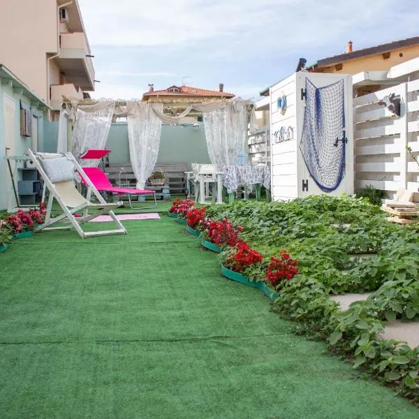 la coccinella, hotel v destinaci Marina di Pisa