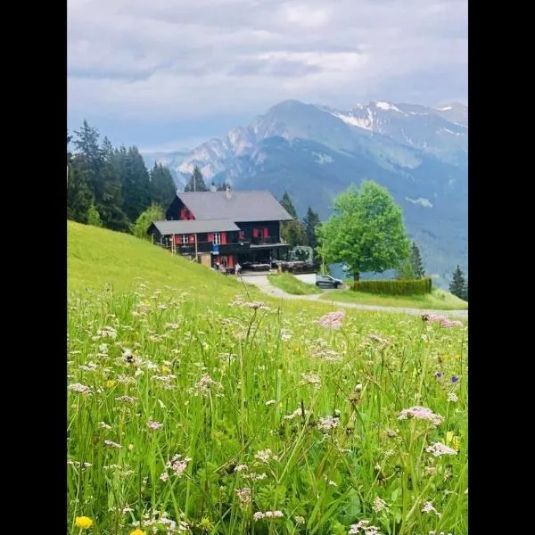 Bergpension Battagliahütte, hotel v destinaci Malix