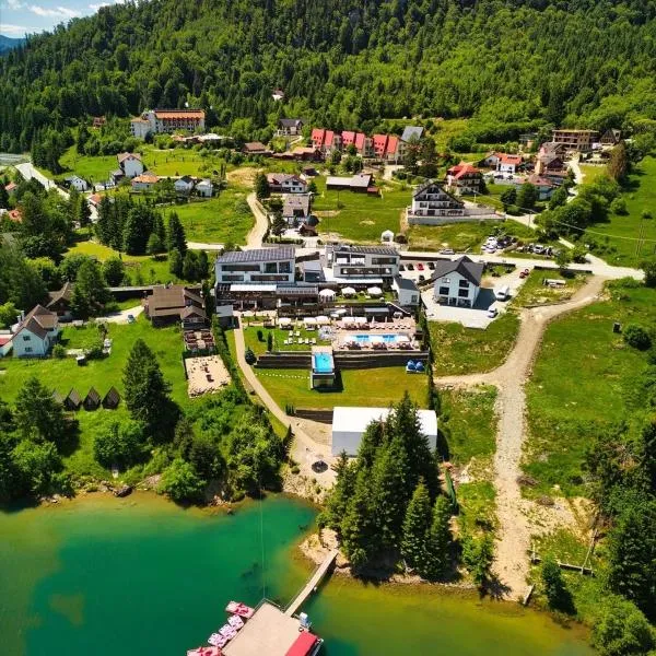 Hotel Roser House Boutique - pe malul lacului Colibita, hotel in Colibiţa