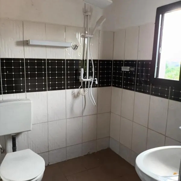Ndouha House, hótel í Bafoussam