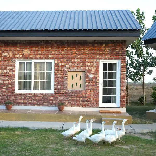 Rustic Roots Farm Stay, hotel v destinaci Atāri