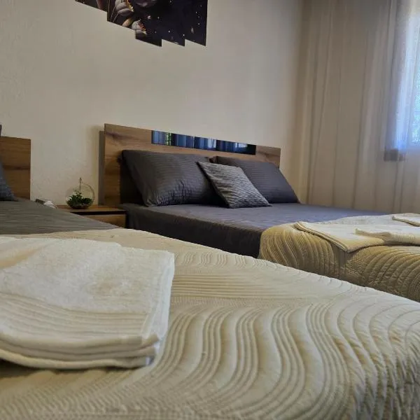 Sara Family Home, hotel in Struga