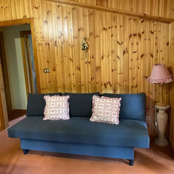 Appartamento immerso nel verde, hotel v destinácii Campo di Giove