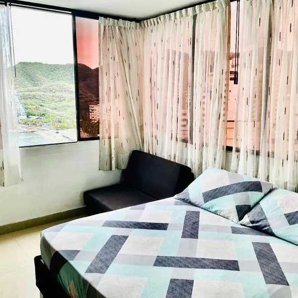 Ocean view apartment in Rodadero Santa Marta, hotel v destinaci Gaira