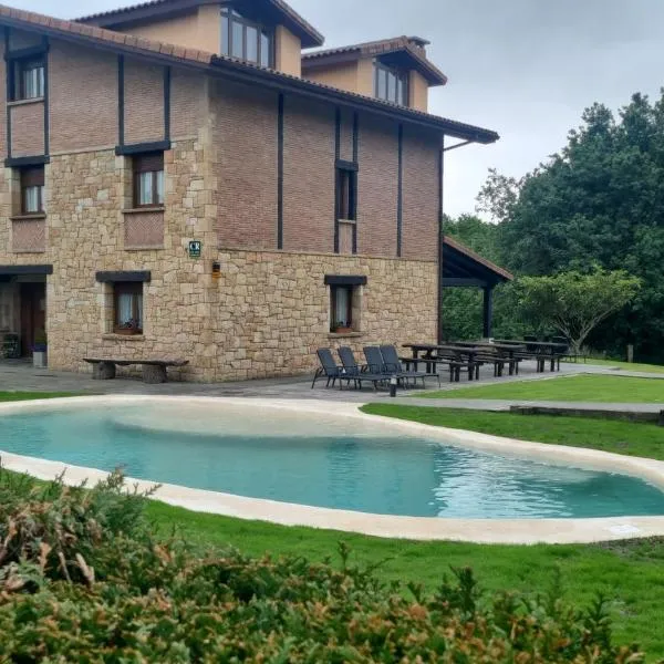 Casa Rural Eguzkilore, hotel v destinaci Laukiz