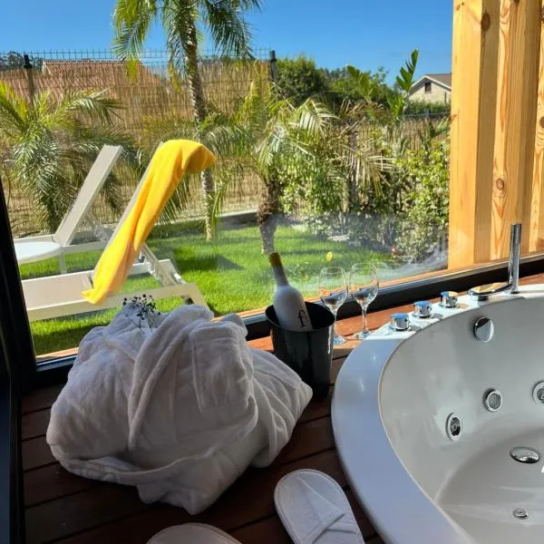 Villas Calas de Aldan, hotel v destinácii Aldán
