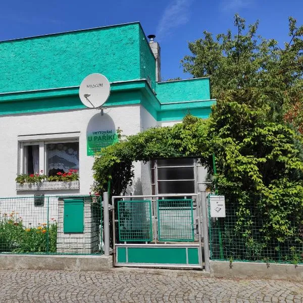 Soukromý dům se zahradou u Paříků, hotel in Bakov nad Jizerou