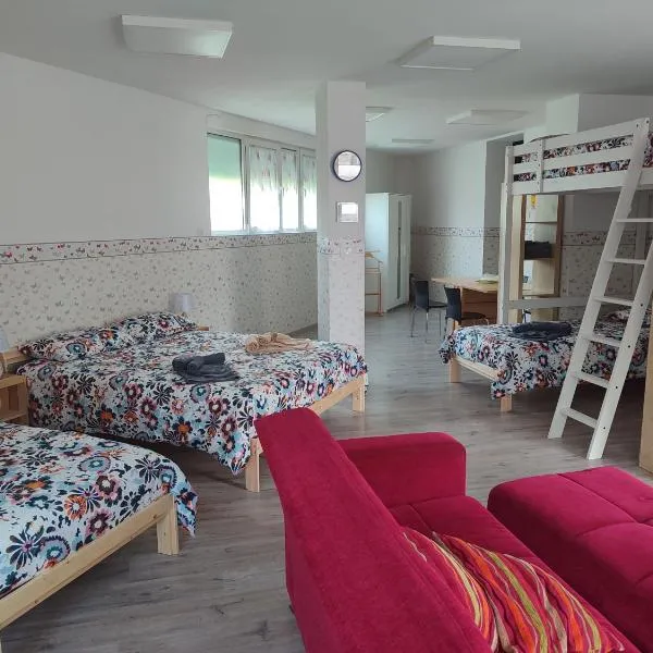 Al Nido, hotel v destinaci Pietramurata