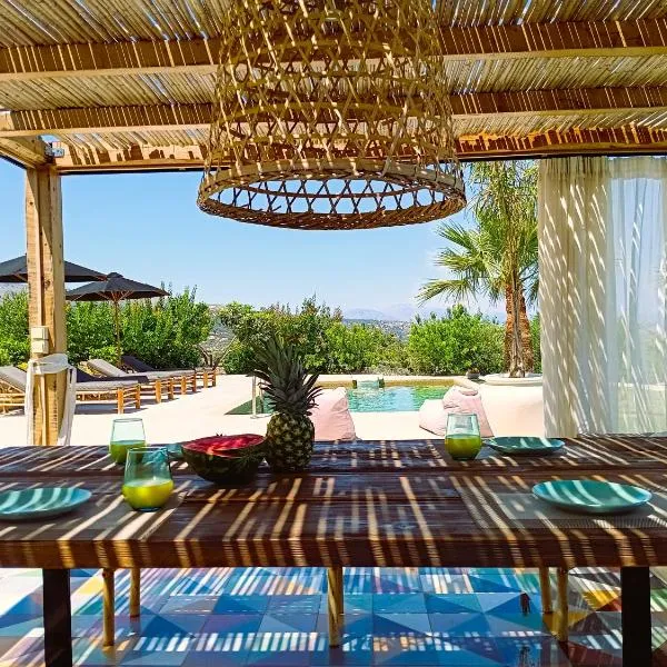 Villa Elia, hotel sa Maroulás