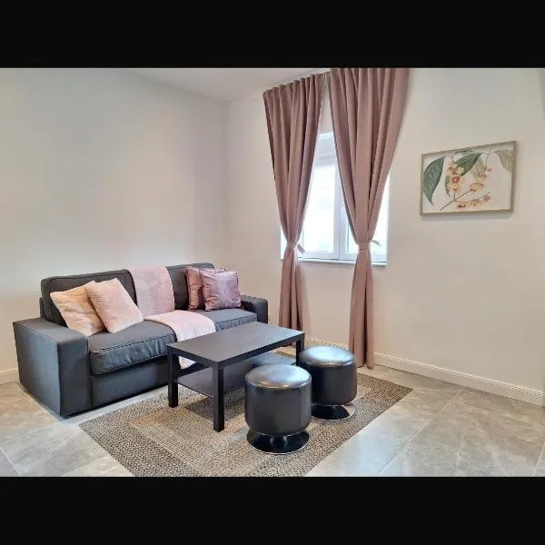 Apartment in Purkersdorf bei Wien Top 2, hotel v destinácii Purkersdorf