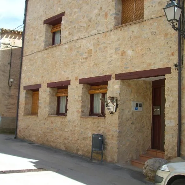 Casa Rural Villa Kora – hotel w mieście El Burgo de Osma