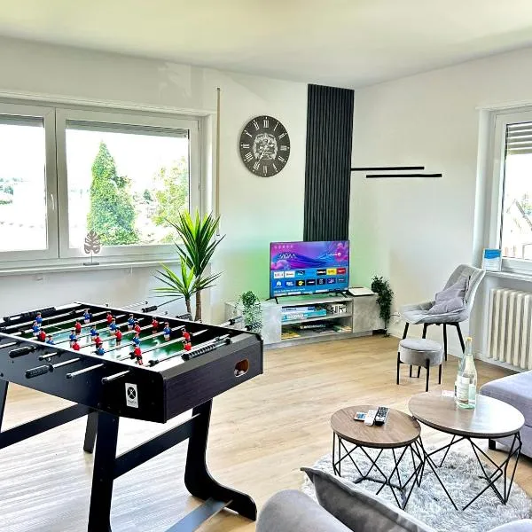 Explore CH & FR - deluxe apartment Basel Airport – hotel w mieście Herten