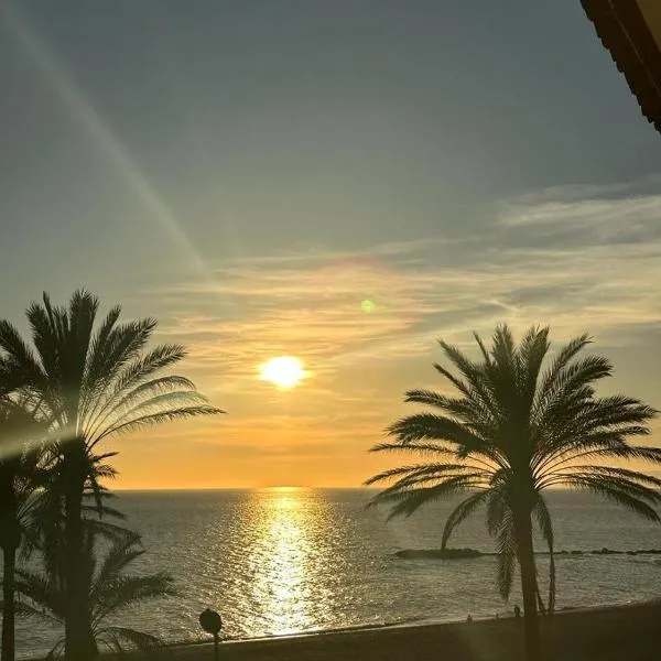 Vistas al mar, hotel u gradu 'Torrenueva'