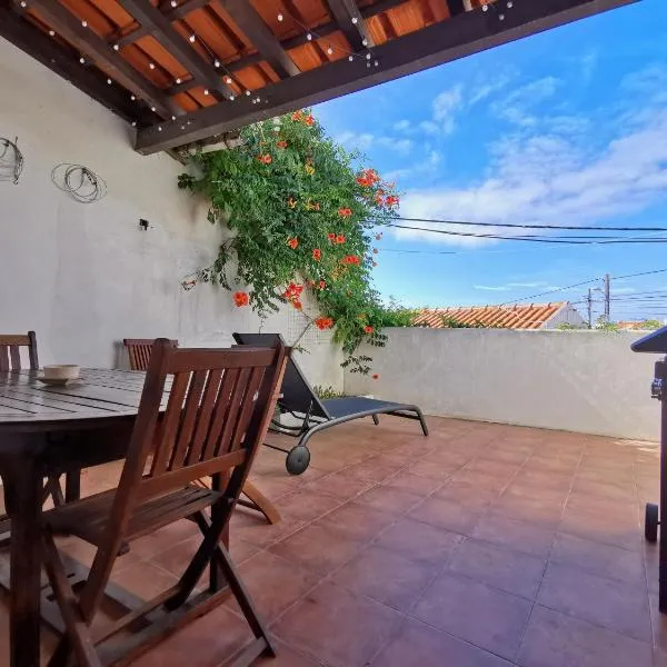 Casa do Terraço by Madrabica, hotel v destinaci Peniche