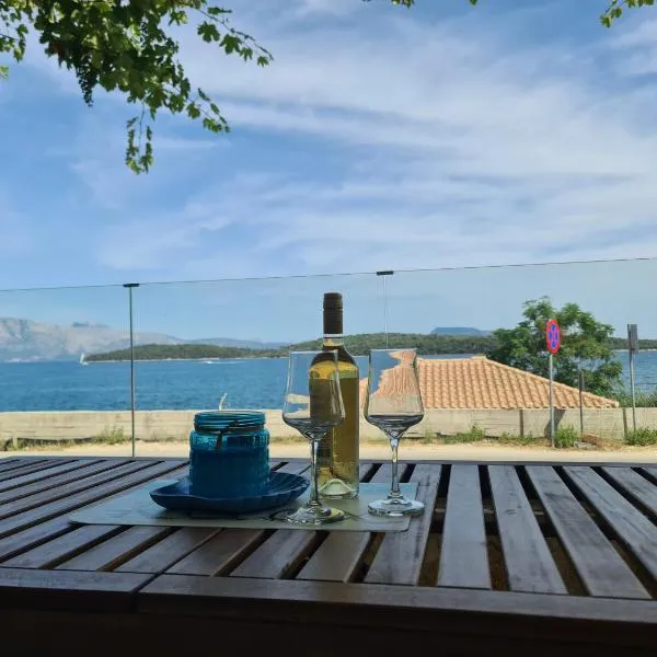Villa Elia Perigiali Lefkada, hotel v destinaci Nydri
