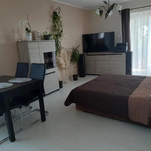 Uroczy Zakątek, hotel v destinaci Krynica Morska