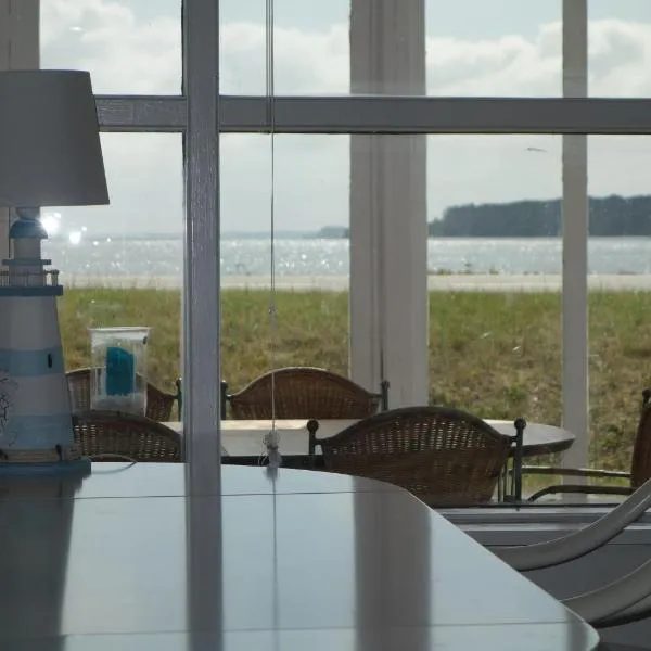 Ferienhaus 50m vom Strand, hótel í Haderslev