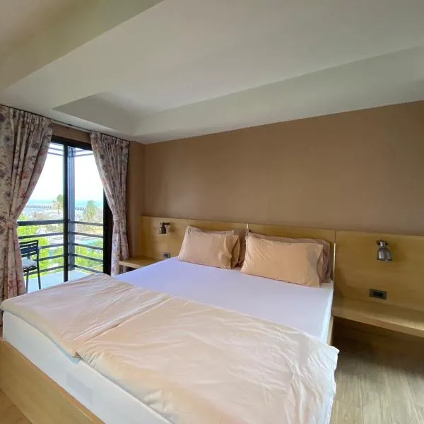 Huahin Place Guest House, hotel v destinaci Hua Hin