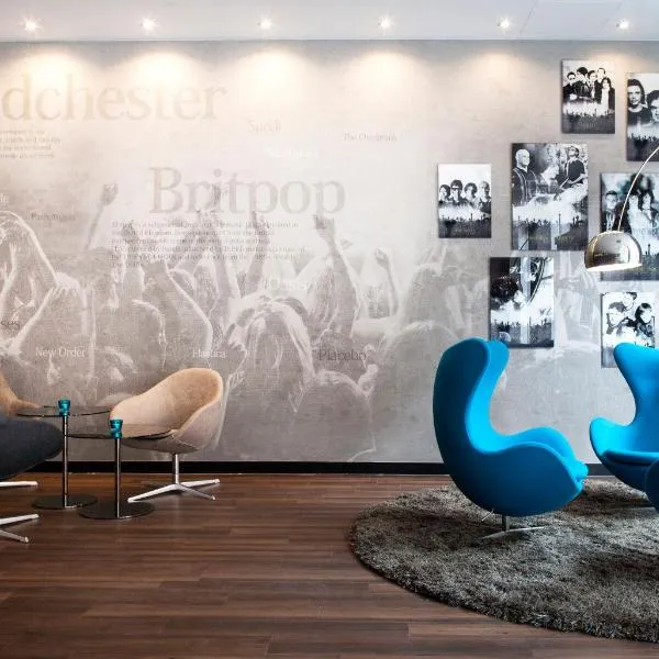モーテル ワン マンチェスター ピカデリー（Motel One Manchester-Piccadilly）、マンチェスターのホテル