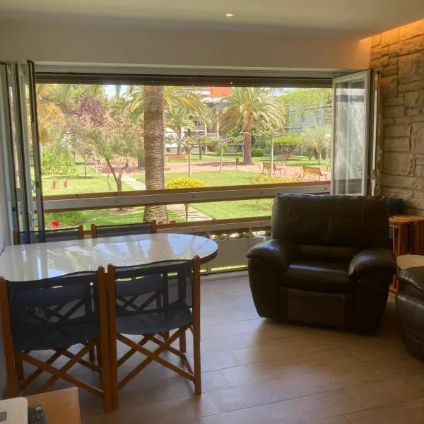 SALOU APARTMENT's MALLORCA, hotel v destinaci Salou