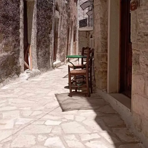 Vouno Village، فندق في Vounós