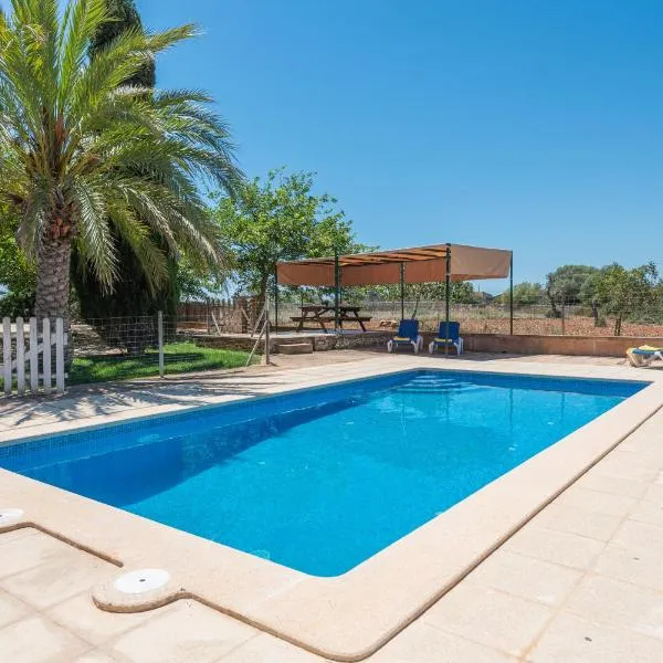 Can Pintat – hotel w mieście Cala Anguila