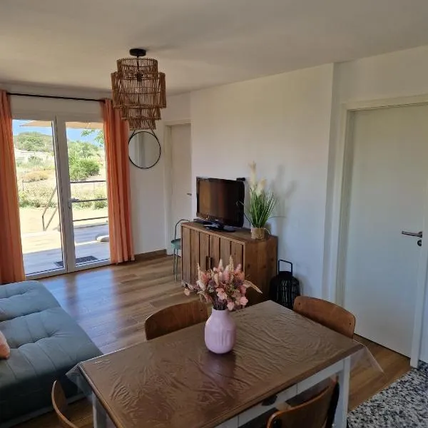 T2 Neuf climatisé dans villa à Corbara，科爾巴哈的飯店