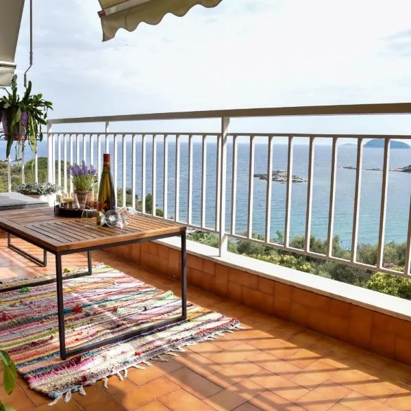 Beach apartment, hotel in Paleo Tsifliki