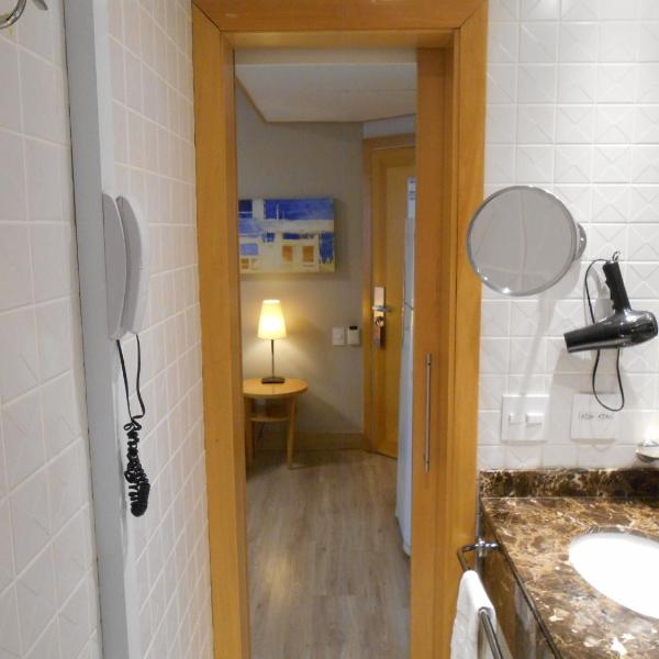 Flat em hotel 4 estrelas com ótima localização em Higienópolis - Foto 3