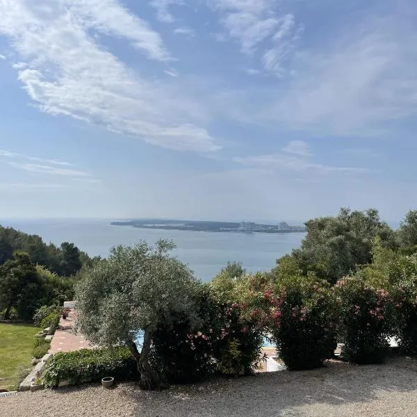 Casalinho do Farol, Serra da Arrábida, hotel v destinaci Setúbal