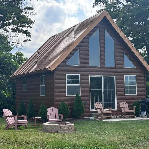Cozy 1 bedroom cabin in the heart of Jonesborough, hotel in Jonesborough