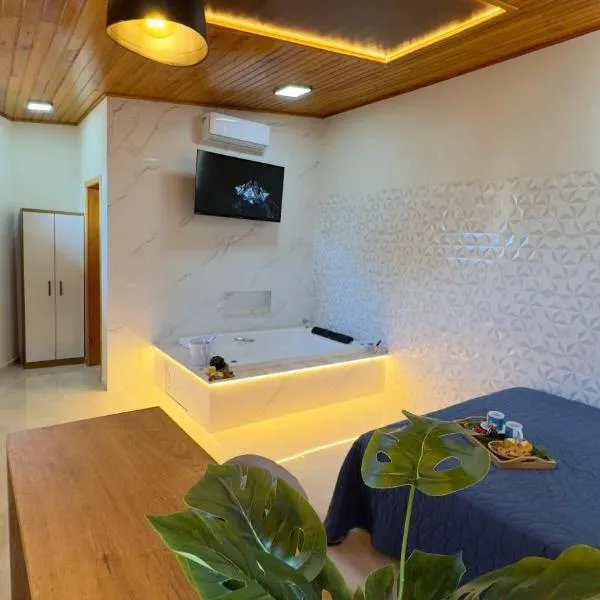 Suíte dos Sonhos - Suíte climatizada - Romântica, única e meio à natureza!, hotel in Piratuba