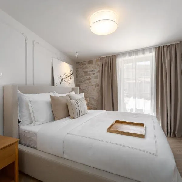 Silent Stone Apartment, hotel in Vrsar