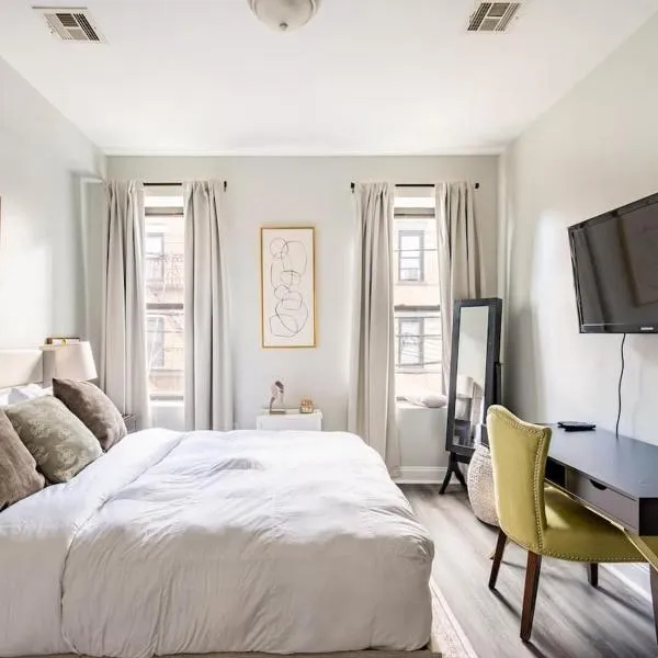 Modern West Hoboken 1- Bed 15 Minute Commute To NYC, ξενοδοχείο σε Union City