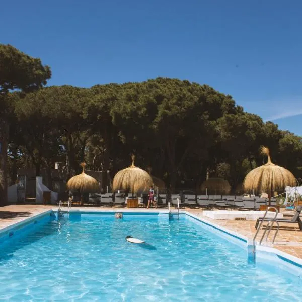TAIGA Conil, hotel in Conil de la Frontera