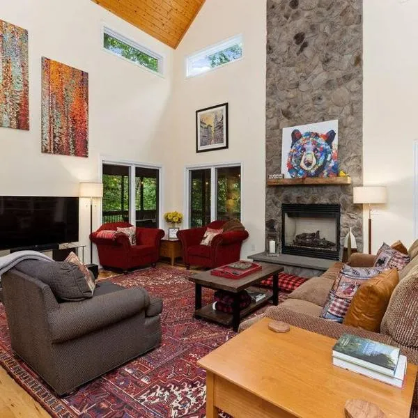 Bluebird Mountain Home, hotel in Mount Torry Furnace